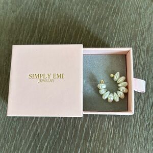 Chunky Pearl Earring Cuff